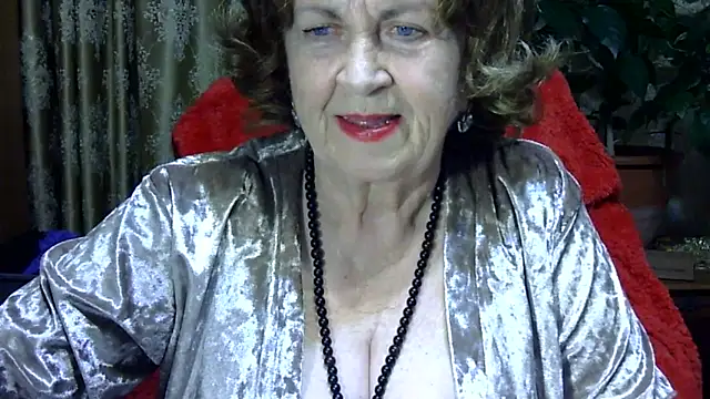 Snapshot of Emma52610 chatting on 03/27/26, 05:56 Emma52610 online show from 03/27/26, 05:56