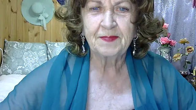Emma52610 online show from 06/03/26, 04:23
