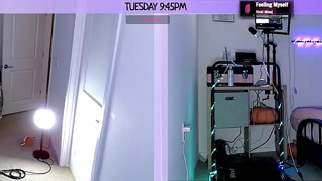 MilaValentina online show from 01/08/25, 02:46