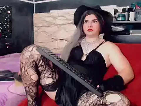 camyl93 online show from 02/04/25, 02:28