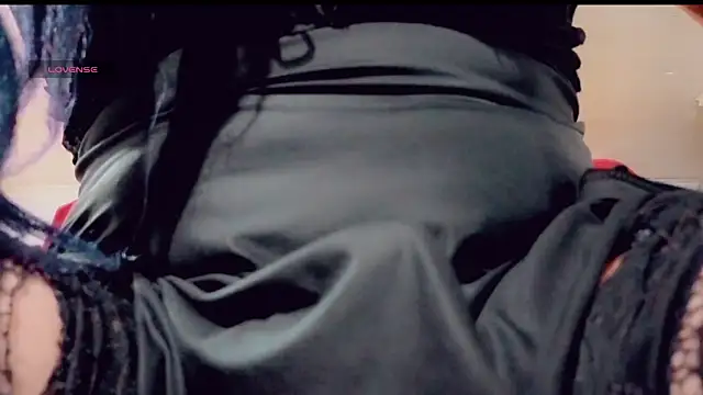 camyl93 online show from 09/21/25, 03:35