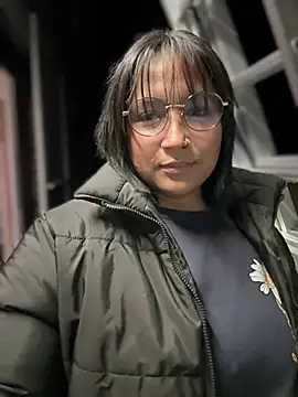 DannaaMeliza online show from 01/09/25, 09:58