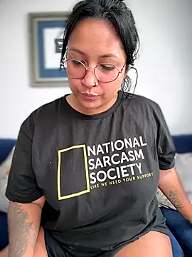 DannaaMeliza online show from 09/26/25, 09:24