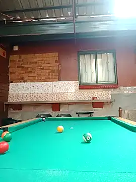 Snapshot of SQUITBOOTY chatting on 01/21/25, 12:39 SQUITBOOTY online show from 01/21/25, 12:39