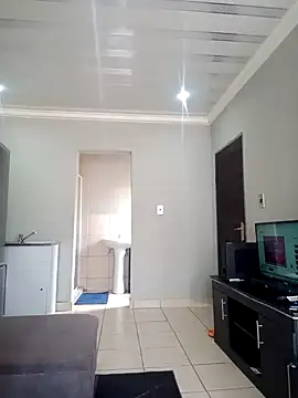 Snapshot of SQUITBOOTY chatting on 02/11/25, 09:09 SQUITBOOTY online show from 02/11/25, 09:09