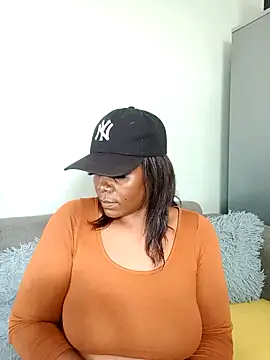 Snapshot of SQUITBOOTY chatting on 03/14/25, 05:59 SQUITBOOTY online show from 03/14/25, 05:59