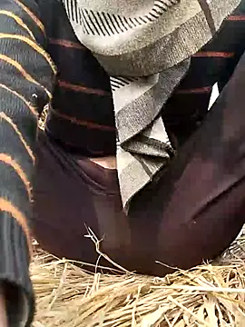 ThethunderPo online show from 12/25/24, 03:50