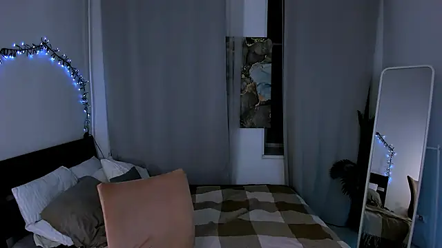 Deca dance online show from 09/24/25, 04:21