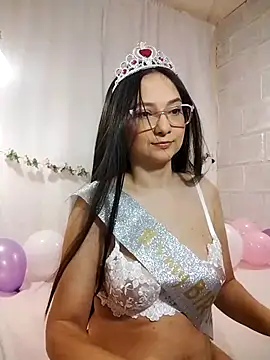 Snapshot of Camilatinass_ chatting on 03/14/26, 12:10 Camilatinass online show from 03/14/26, 12:10