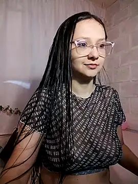 Snapshot of Camilatinass_ chatting on 03/23/26, 12:31 Camilatinass online show from 03/23/26, 12:31