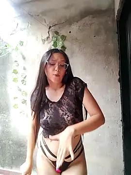 Snapshot of Camilatinass_ chatting on 04/11/26, 12:20 Camilatinass online show from 04/11/26, 12:20