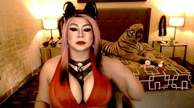 LavictoriaFox online show from 01/18/25, 06:10