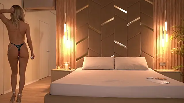 Snapshot of juice-pussy chatting on 03/06/26, 03:41 juice-pussy online show from 03/06/26, 03:41