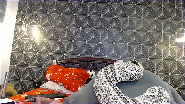 yummymeily online show from 01/06/25, 02:58