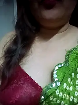 Snapshot of naughtymadam chatting on 04/21/26, 05:58 naughtymadam online show from 04/21/26, 05:58