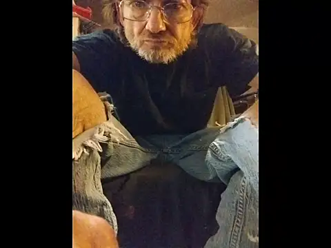 ROBERT0516 online show from 10/21/25, 05:08