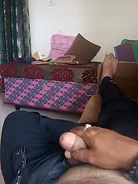 Snapshot of karthikck3 chatting on 03/03/25, 07:10 karthikck3 online show from 03/03/25, 07:10