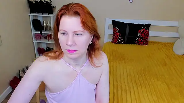 Snapshot of FoxySophia chatting on 07/06/26, 03:58 FoxySophia online show from 07/06/26, 03:58