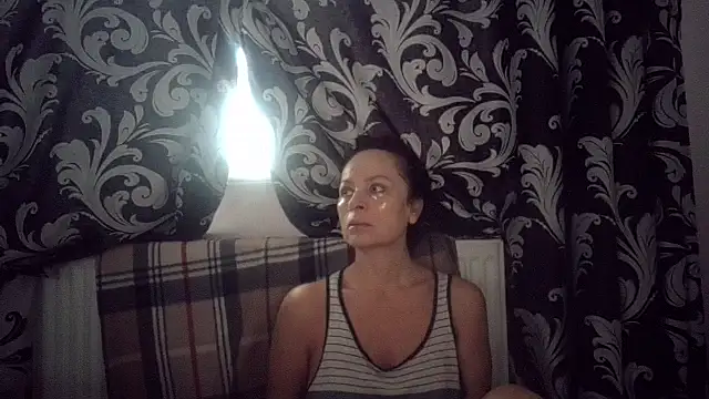 LindaStarS online show from 11/16/25, 06:08