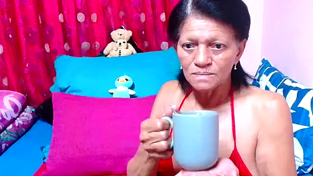 SLUTTYROXY online show from 11/23/25, 08:14