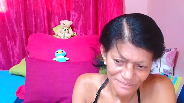 SLUTTYROXY online show from 02/05/26, 06:18