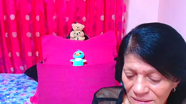 SLUTTYROXY online show from 03/18/26, 06:33