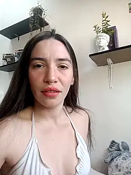 loveuu-bae online show from 01/14/25, 09:41