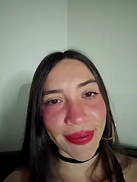 Snapshot of loveuu-bae chatting on 03/12/26, 11:11 loveuu-bae online show from 03/12/26, 11:11