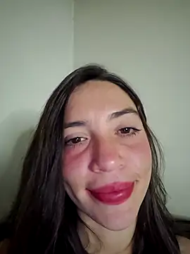 Snapshot of loveuu-bae chatting on 04/09/26, 06:19 loveuu-bae online show from 04/09/26, 06:19