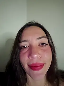 Snapshot of loveuu-bae chatting on 04/12/26, 11:10 loveuu-bae online show from 04/12/26, 11:10