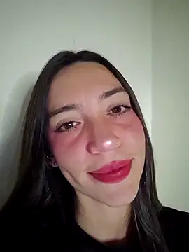 Snapshot of loveuu-bae chatting on 04/16/26, 12:22 loveuu-bae online show from 04/16/26, 12:22