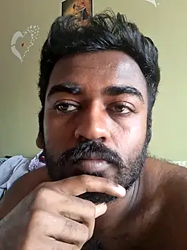 Snapshot of BlackHairy_man chatting on 07/07/26, 03:53 BlackHairy man online show from 07/07/26, 03:53