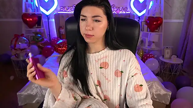 EmilyCandyy online show from 02/18/25, 06:48