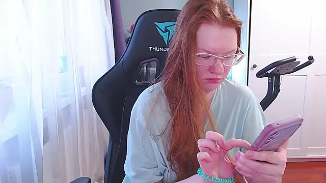 Snapshot of Lady_Inari chatting on 11/12/25, 12:38 Lady Inari online show from 11/12/25, 12:38