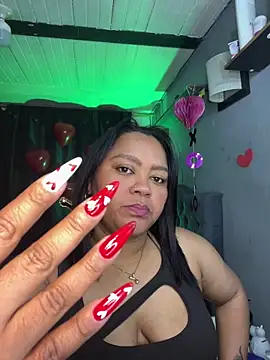 yanza2002 online show from 02/14/26, 11:45