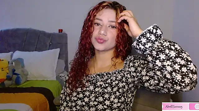 abril love2 online show from 02/26/25, 04:45