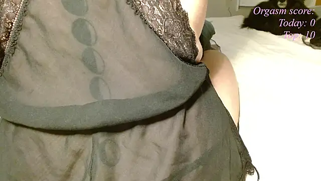 Snapshot of victoria97 chatting on 04/05/26, 07:11 victoria97 online show from 04/05/26, 07:11