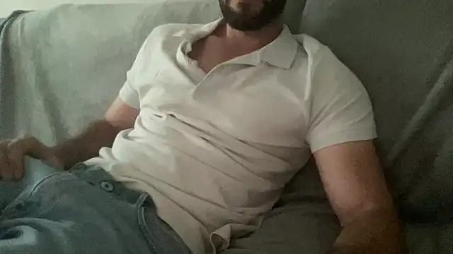 Snapshot of Pmendes19998 chatting on 10/03/25, 05:54 Pmendes19998 online show from 10/03/25, 05:54