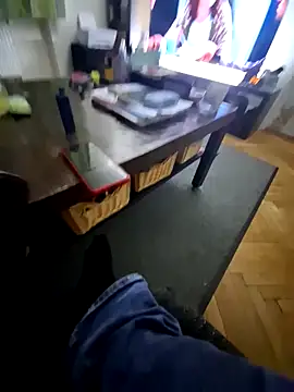 Snapshot of Pitrss66 chatting on 02/04/26, 11:42 Pitrss66 online show from 02/04/26, 11:42