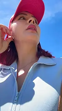 Snapshot of LINDA_PATTY94 chatting on 06/10/26, 03:33 LINDA PATTY94 online show from 06/10/26, 03:33