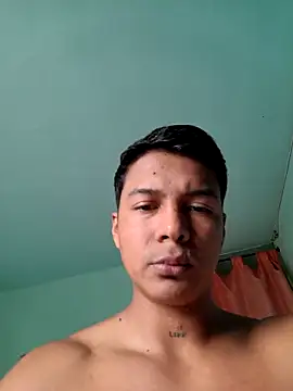 morenito420 online show from 10/03/25, 07:11