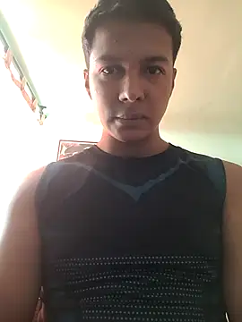 morenito420 online show from 10/10/25, 06:40