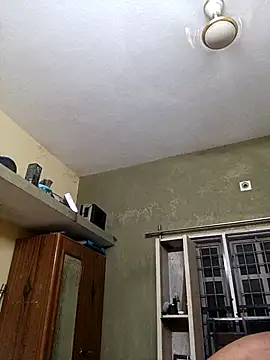 Snapshot of Susu973 chatting on 10/27/25, 05:28 Susu973 online show from 10/27/25, 05:28