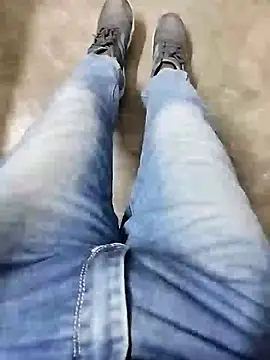 Snapshot of bigh96dik chatting on 12/26/24, 01:10 bigh96dik online show from 12/26/24, 01:10