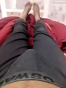 Snapshot of bigh96dik chatting on 12/26/24, 05:19 bigh96dik online show from 12/26/24, 05:19