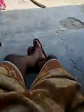 Snapshot of bigh96dik chatting on 12/27/24, 08:13 bigh96dik online show from 12/27/24, 08:13