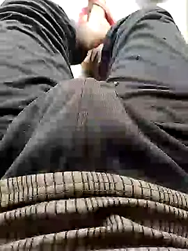 Snapshot of bigh96dik chatting on 01/12/25, 05:24 bigh96dik online show from 01/12/25, 05:24