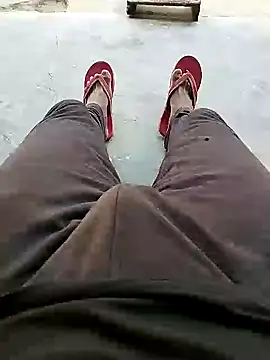 Snapshot of bigh96dik chatting on 01/17/25, 09:28 bigh96dik online show from 01/17/25, 09:28