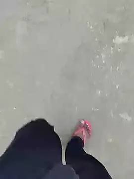 Snapshot of bigh96dik chatting on 01/19/25, 07:15 bigh96dik online show from 01/19/25, 07:15