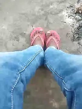 Snapshot of bigh96dik chatting on 01/25/25, 11:44 bigh96dik online show from 01/25/25, 11:44